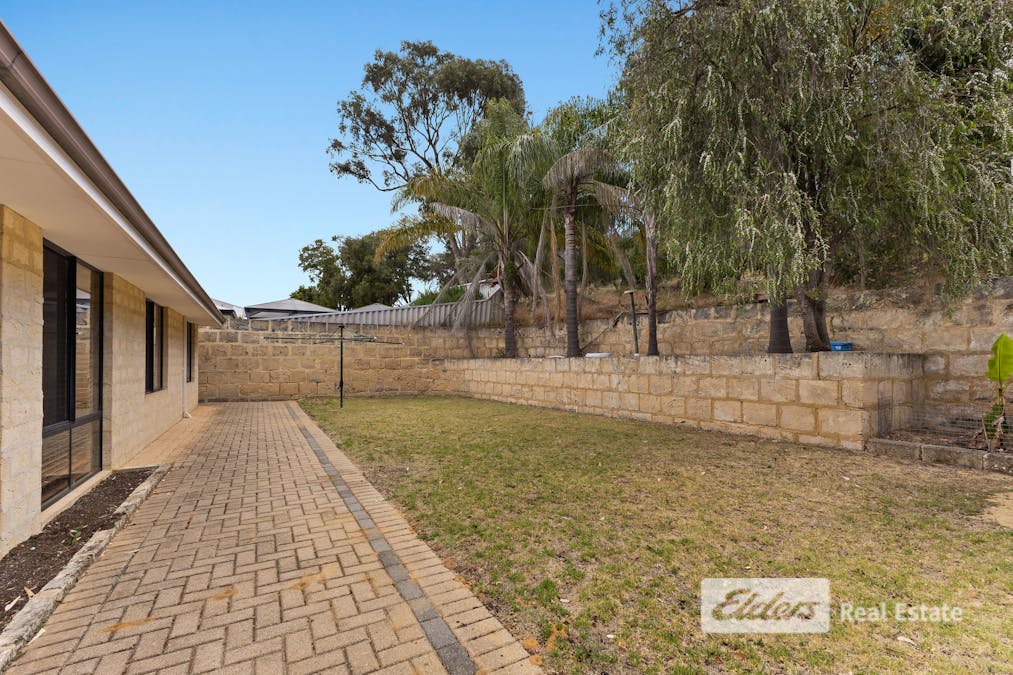 18 Christchurch Place, College Grove, WA, 6230 - Image 20