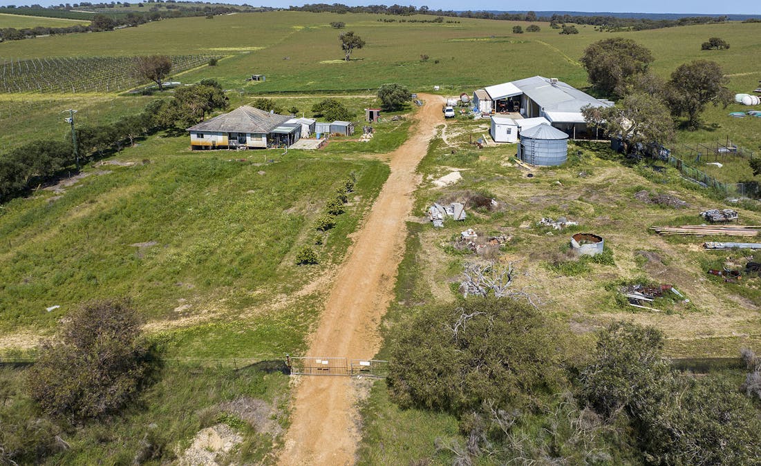 1492 Bennies Road, Cowalla, WA, 6503 - Image 17