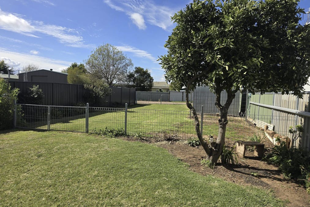 32 Nanima Street, Eugowra, NSW, 2806 - Image 13