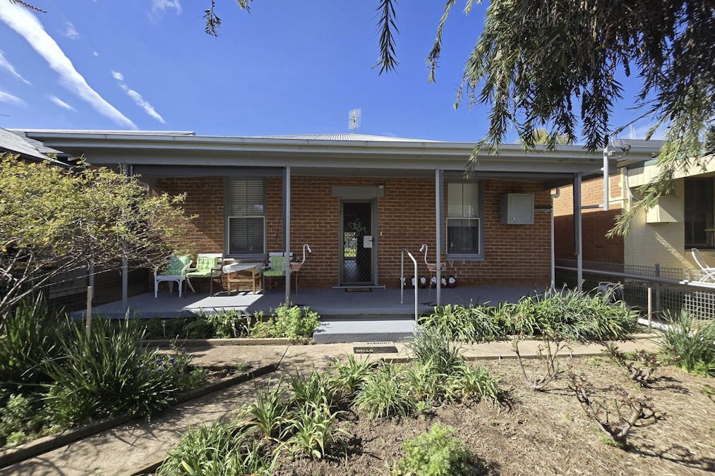 32 Nanima Street, Eugowra, NSW, 2806 - Image 1