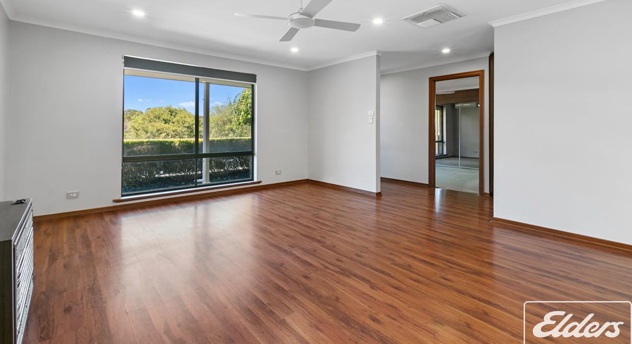 21 Torresan Crescent, Flagstaff Hill, SA, 5159 - Image 17