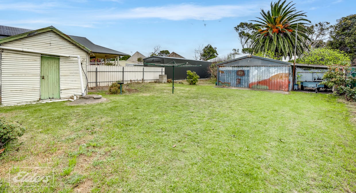 25 Sturt Street, Victor Harbor, SA, 5211 - Image 15