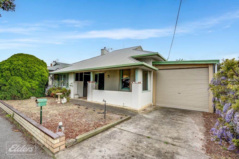 25 Sturt Street, Victor Harbor, SA, 5211 - Image 2