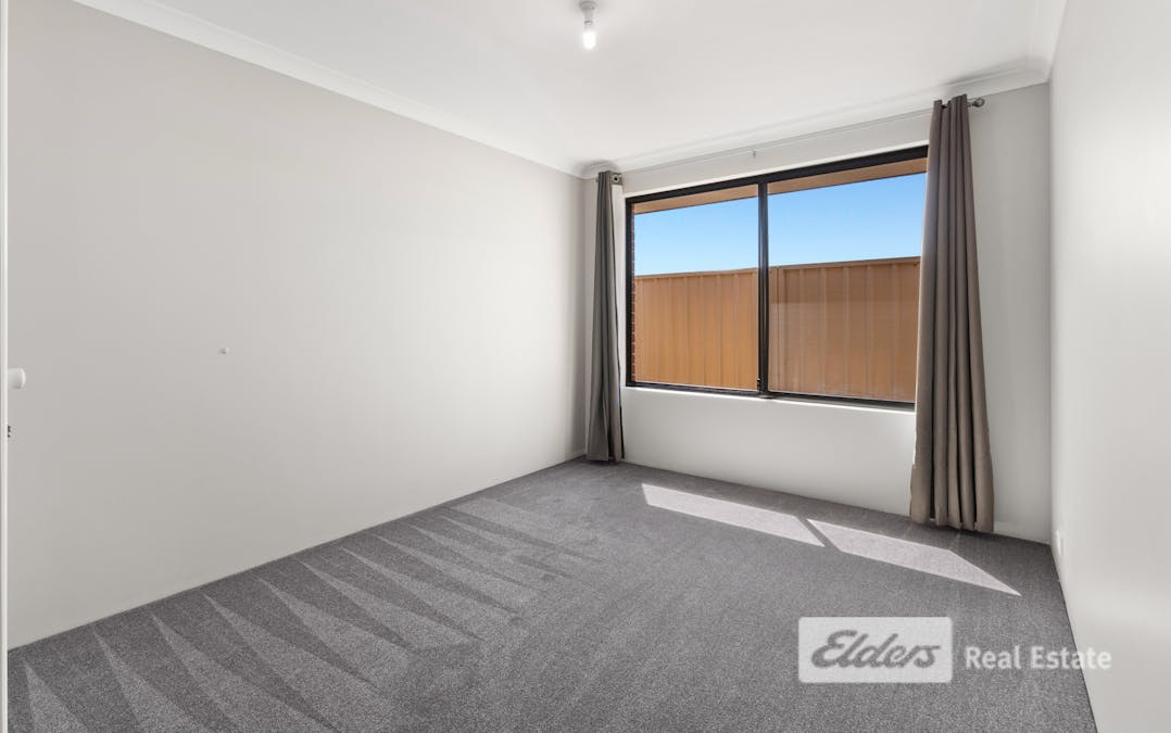 8 Kardil Street, Dalyellup, WA, 6230 - Image 11
