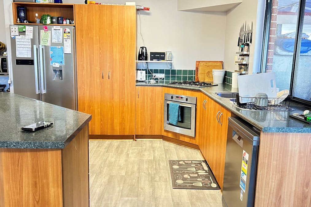 8 Kardil Street, Dalyellup, WA, 6230 - Image 5