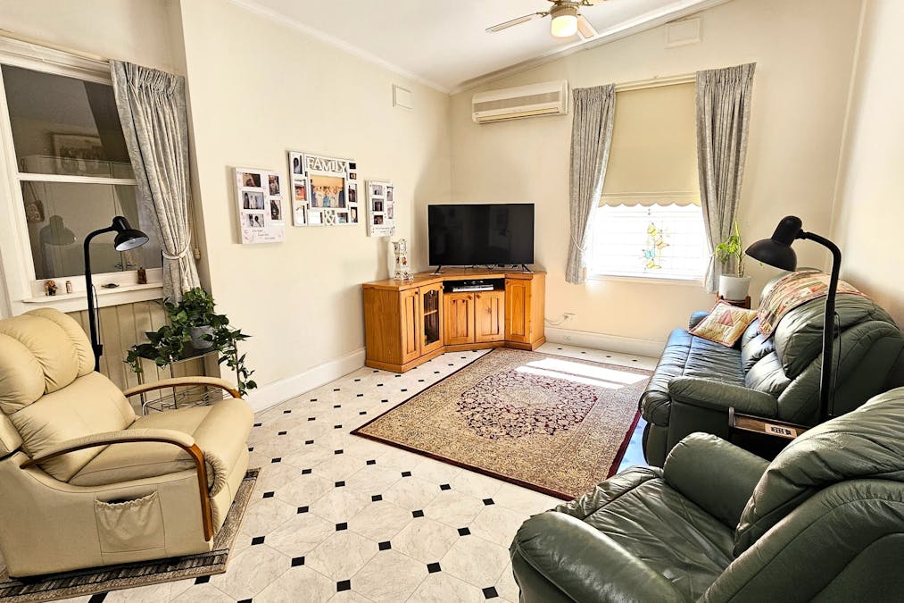 10 Lynch Street, Corrigin, WA, 6375 - Image 5