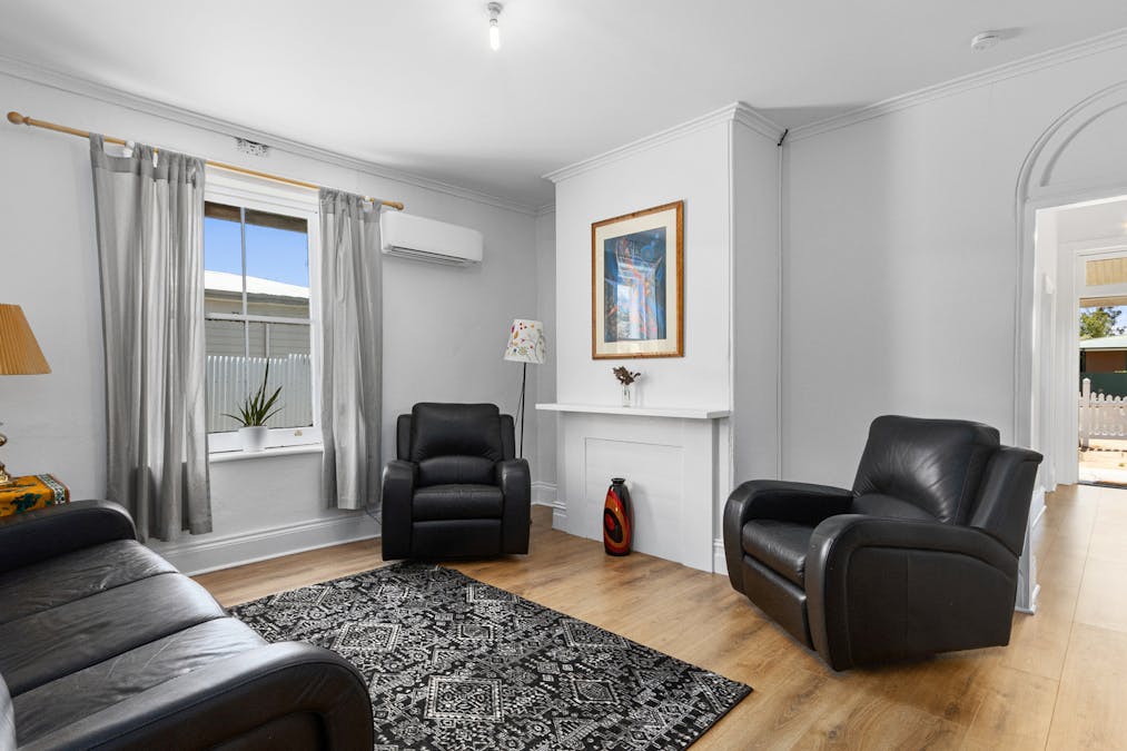21 Wolfe Street, Jamestown, SA, 5491 - Image 5