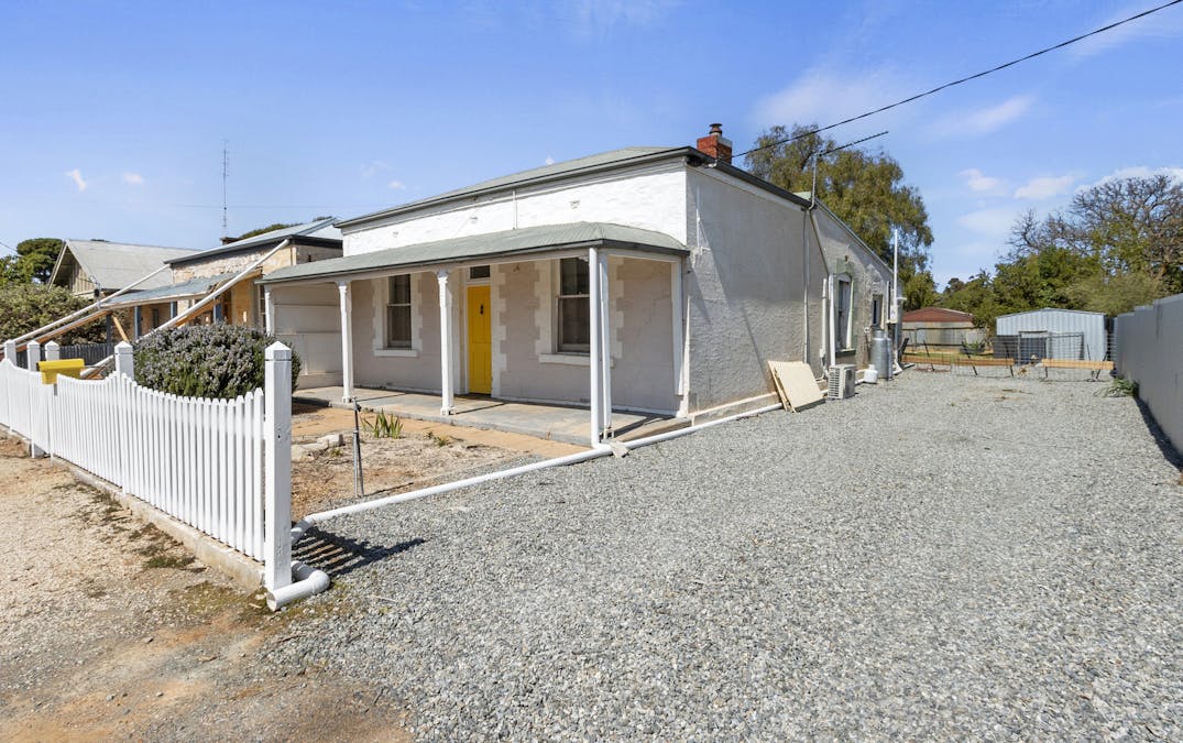 21 Wolfe Street, Jamestown, SA, 5491 - Image 3
