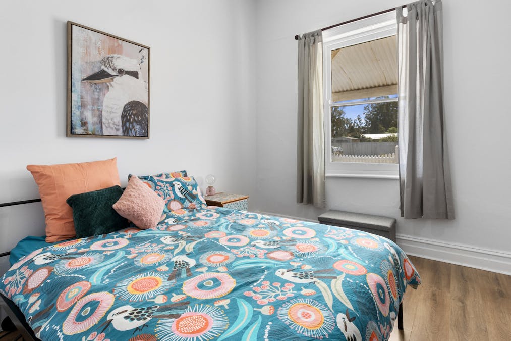 21 Wolfe Street, Jamestown, SA, 5491 - Image 9
