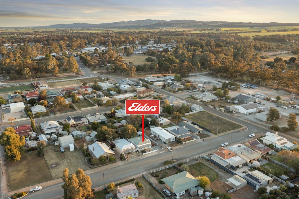 21 Wolfe Street, Jamestown, SA, 5491 - Image 15