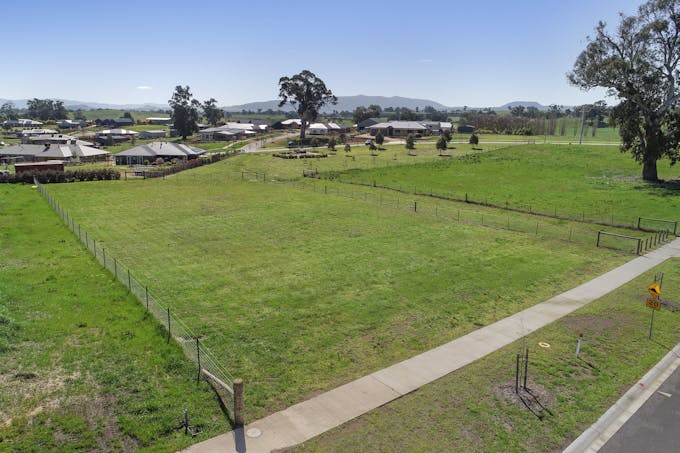 29 Highlands Road, Mansfield, VIC, 3722 - Image 1