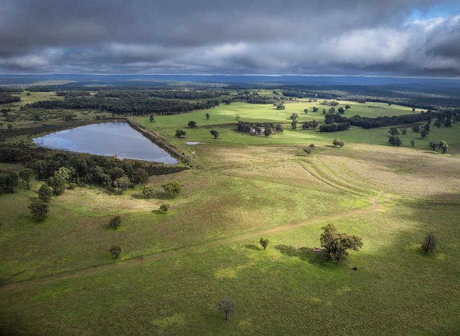 16090 Oxley Highway, Coonabarabran, NSW, 2357 - Image 3