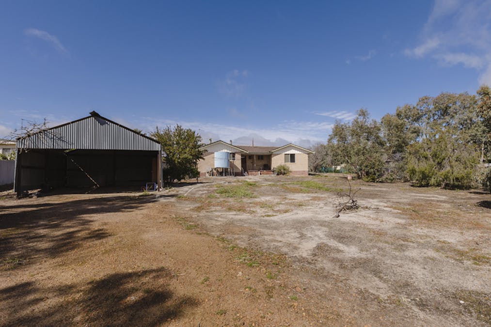 60 & 62 Dumbleyung Road, Wickepin, WA, 6370 - Image 14