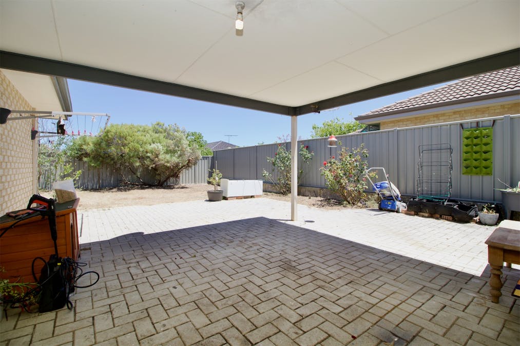7 Wincanton Chase, Leda, WA, 6170 - Image 13