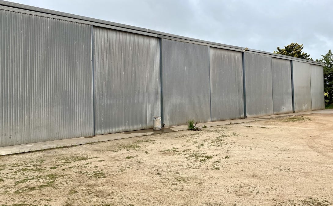 2 South Avenue, Merredin, WA, 6415 - Image 20