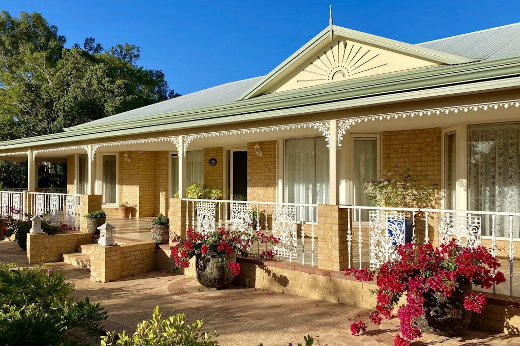 2 South Avenue, Merredin, WA, 6415 - Image 2