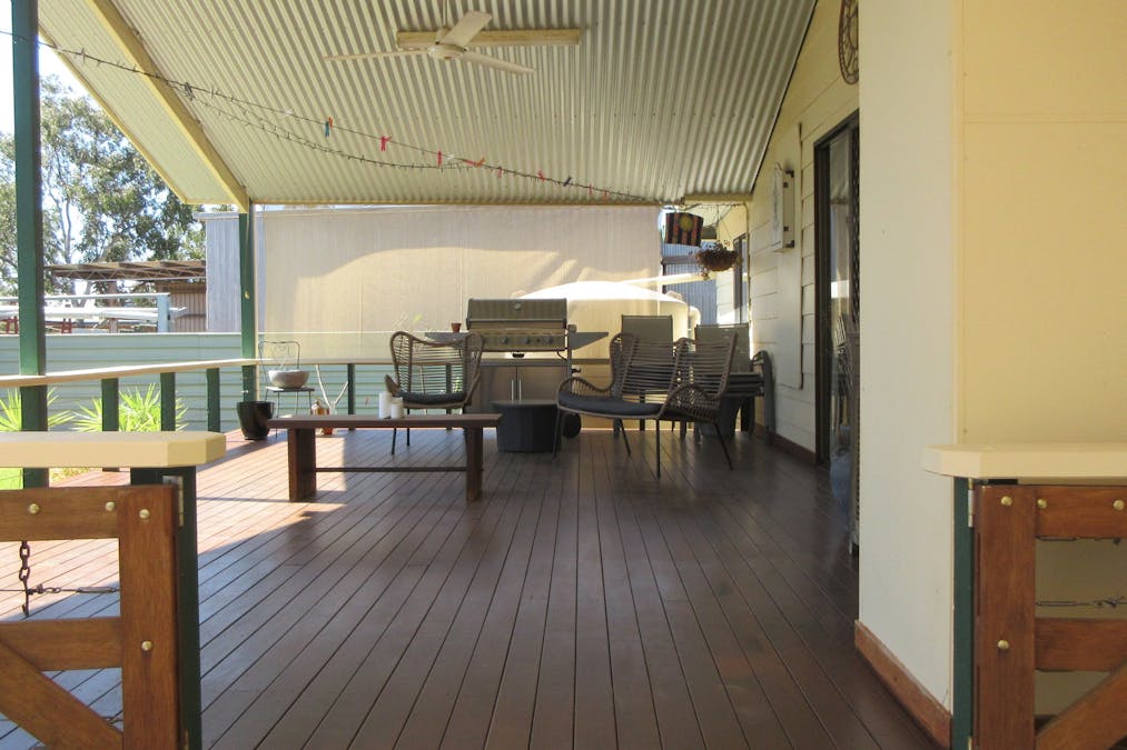 10 Gibson Street, Meandarra, QLD, 4422 - Image 4