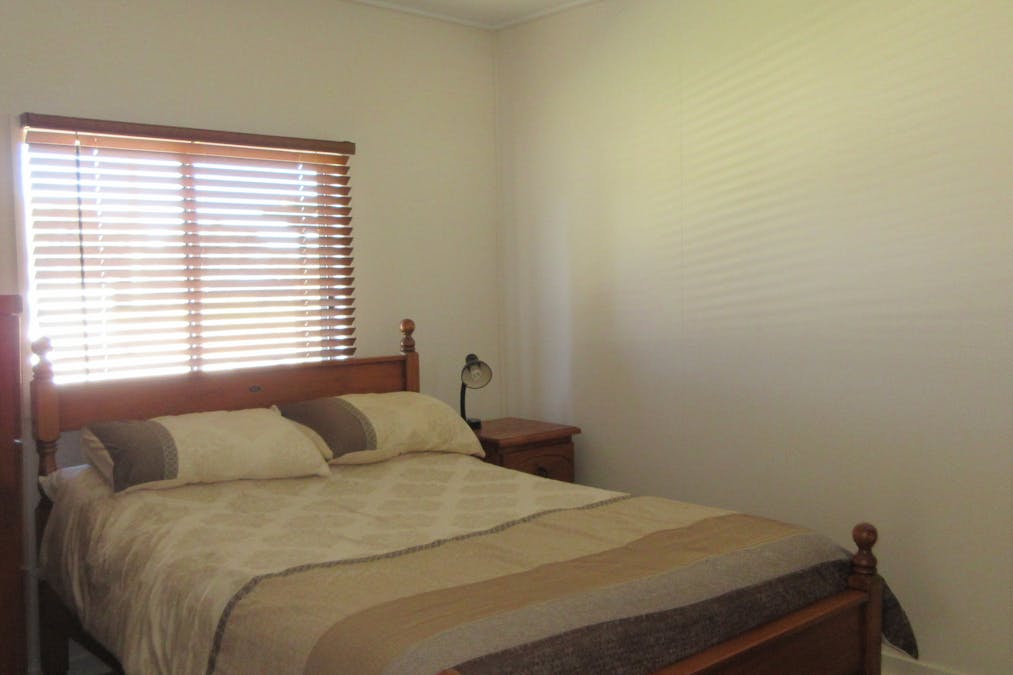 10 Gibson Street, Meandarra, QLD, 4422 - Image 10