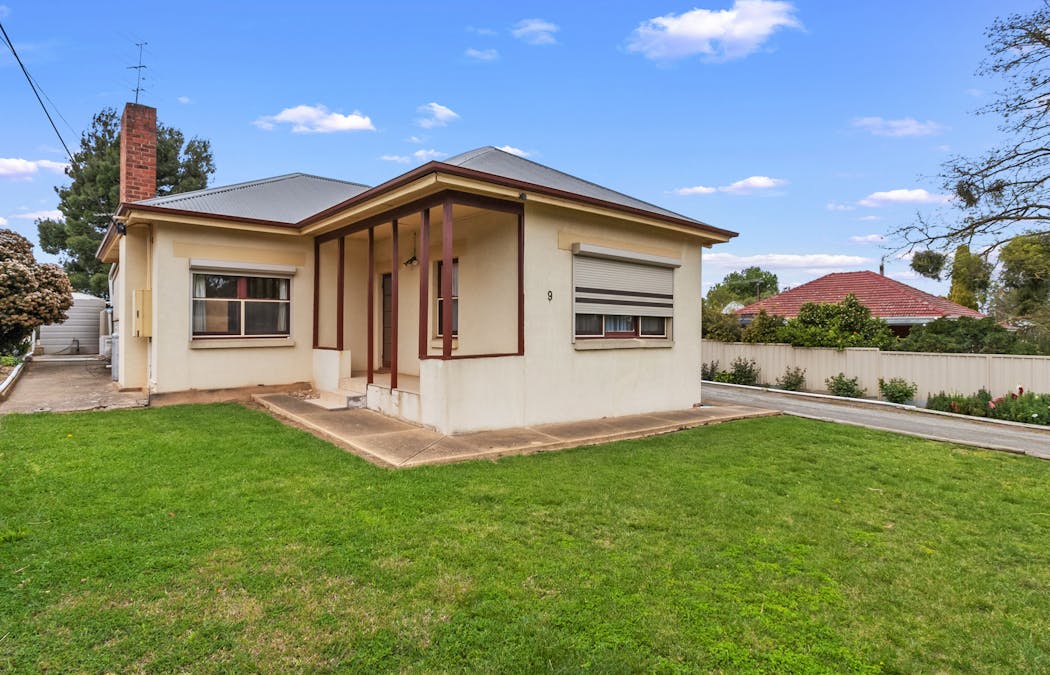9 Bright Street, Clare, SA, 5453 - Image 1