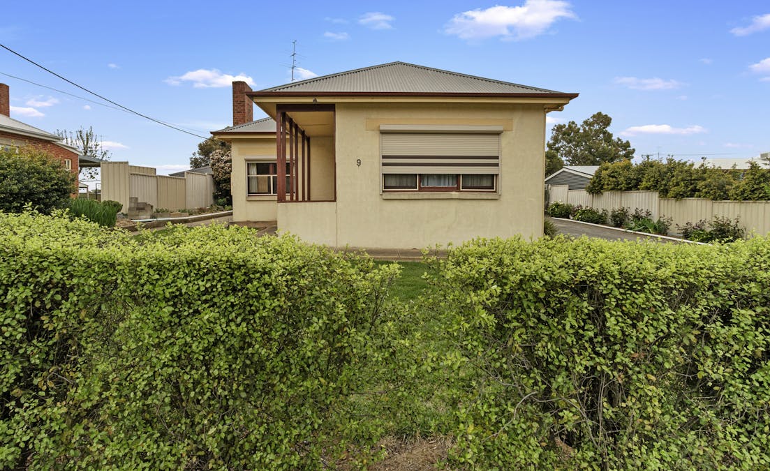 9 Bright Street, Clare, SA, 5453 - Image 17
