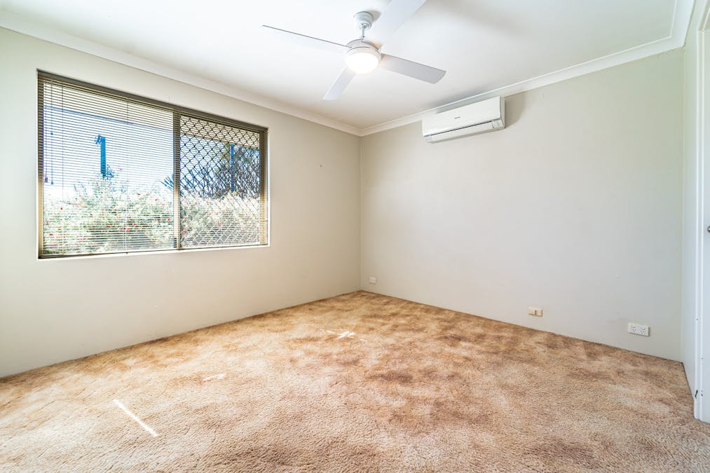 56 Kingsbridge Road, Warnbro, WA, 6169 - Image 13