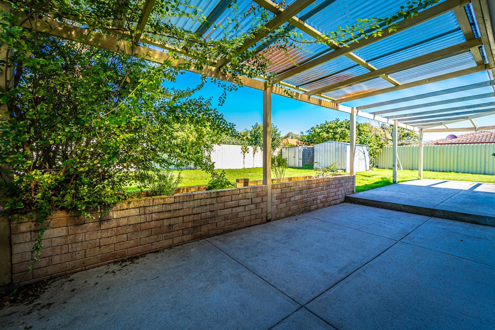 56 Kingsbridge Road, Warnbro, WA, 6169 - Image 20