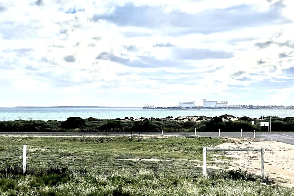 31 Laguna Avenue, Ceduna Waters, SA, 5690 - Image 2