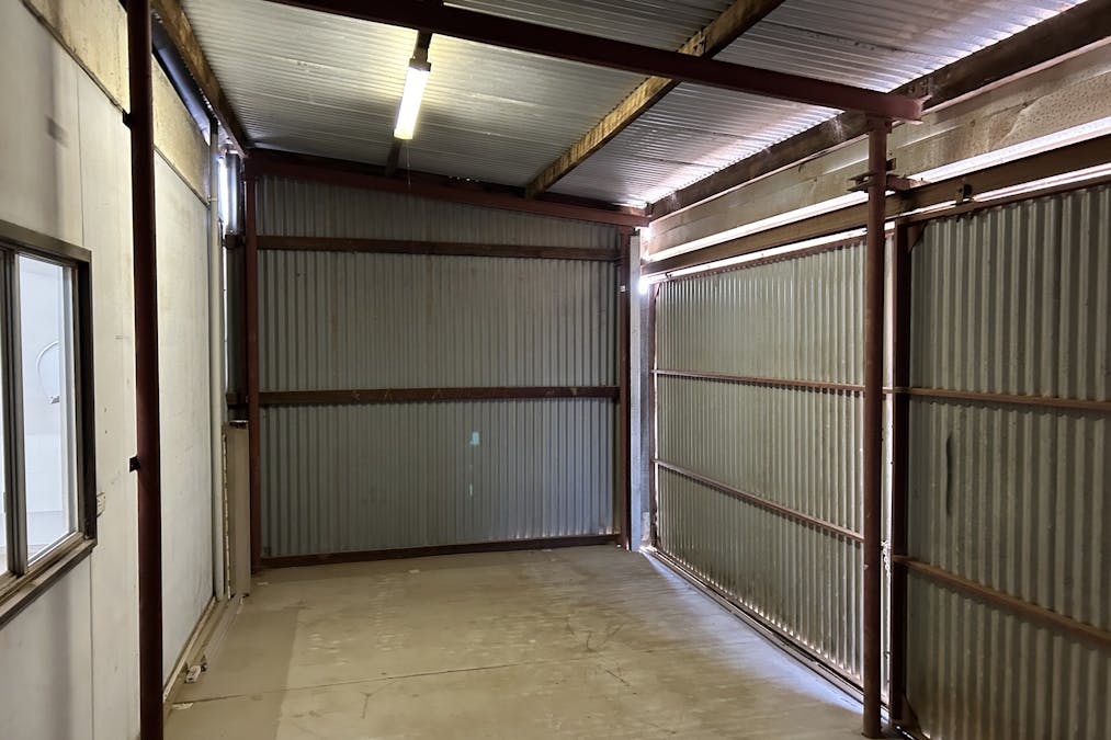 19 Dandaragan Street, Moora, WA, 6510 - Image 13
