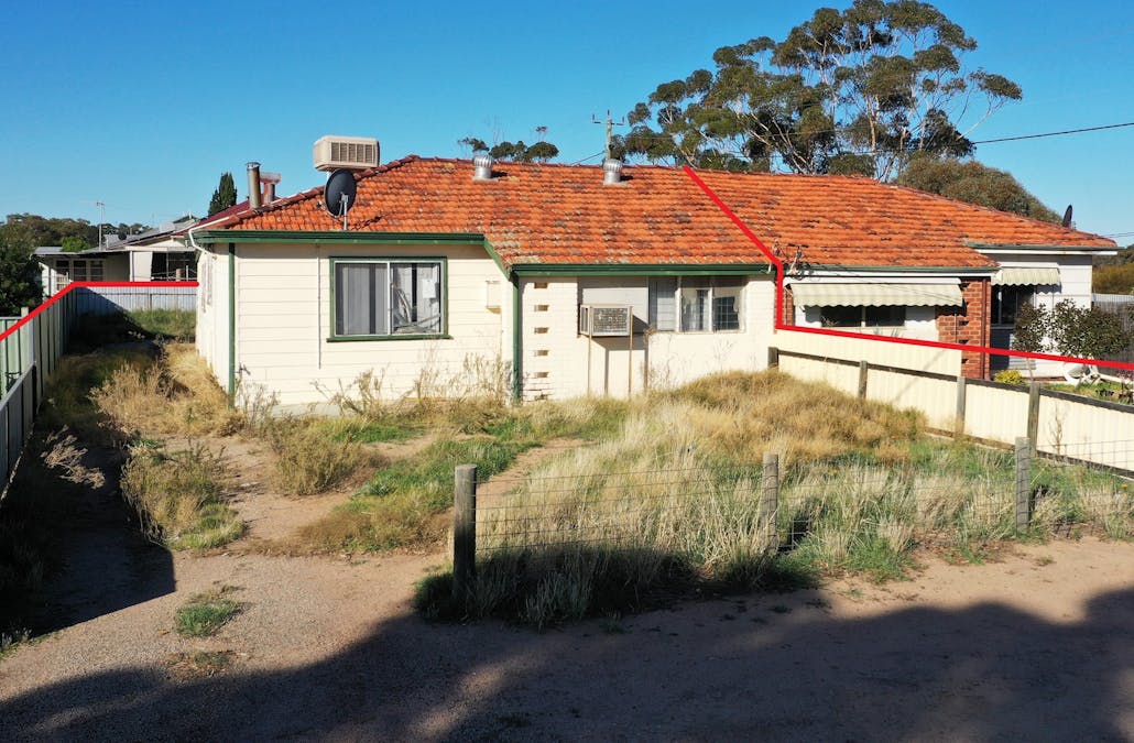 2A Northmore Street, Narembeen, WA, 6369 - Image 13