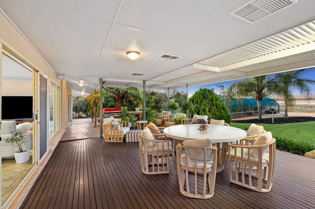 17293 Sturt Highway, Barmera, SA, 5345 - Image 18