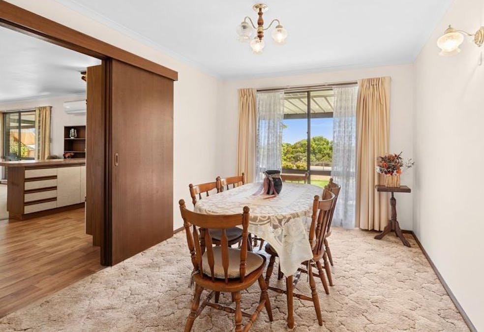 7 O'Loughlin Street, Waikerie, SA, 5330 - Image 4