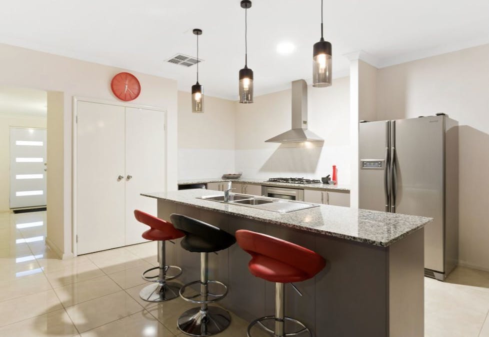 48 Durango Turn, Aubin Grove, WA, 6164 - Image 2