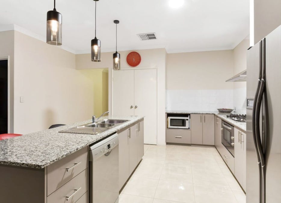 48 Durango Turn, Aubin Grove, WA, 6164 - Image 11