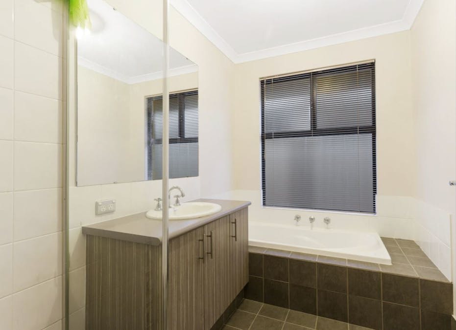 48 Durango Turn, Aubin Grove, WA, 6164 - Image 23