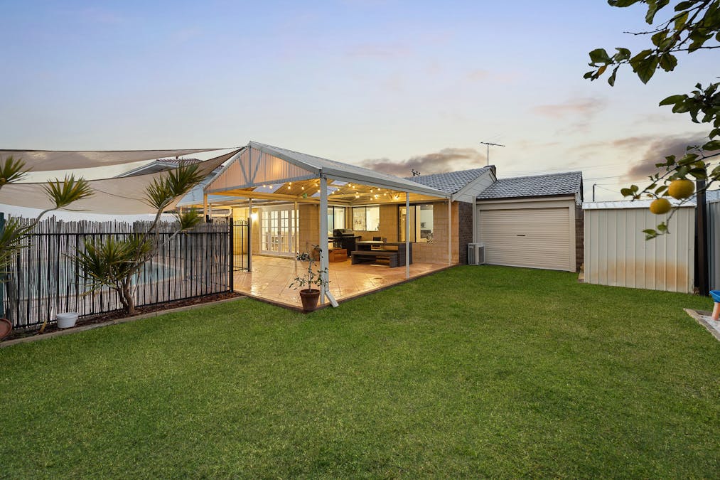 98 Donald Drive, Safety Bay, WA, 6169 - Image 4
