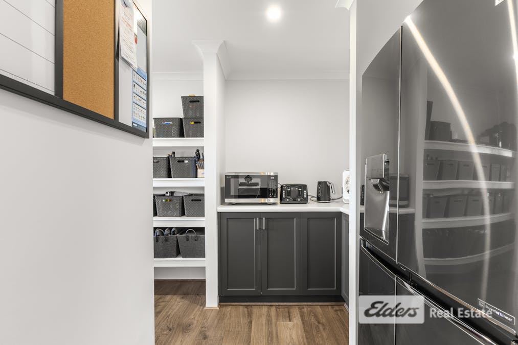 18 Foster Street, Collie, WA, 6225 - Image 14
