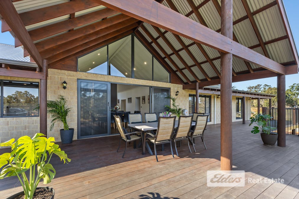 18 Foster Street, Collie, WA, 6225 - Image 9