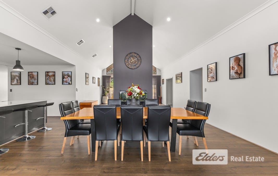 18 Foster Street, Collie, WA, 6225 - Image 10