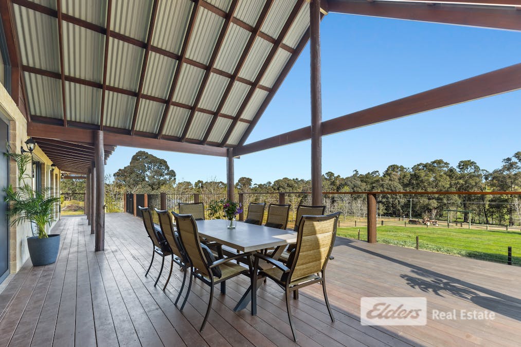 18 Foster Street, Collie, WA, 6225 - Image 8