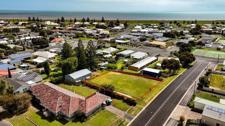 810/Macdonnell Street, Kingston Se, SA, 5275 - Image 1