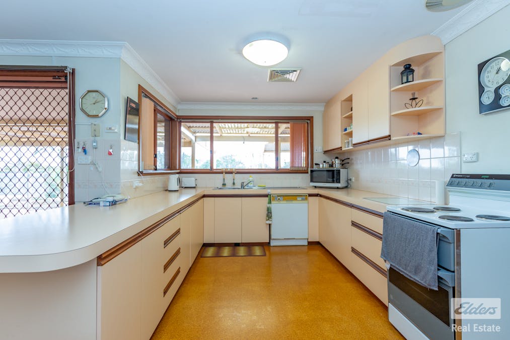 112 Goomalling Road, Northam, WA, 6401 - Image 13