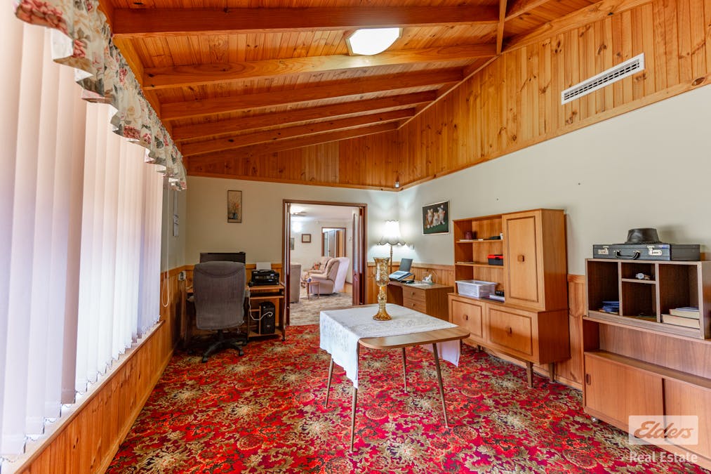 112 Goomalling Road, Northam, WA, 6401 - Image 6