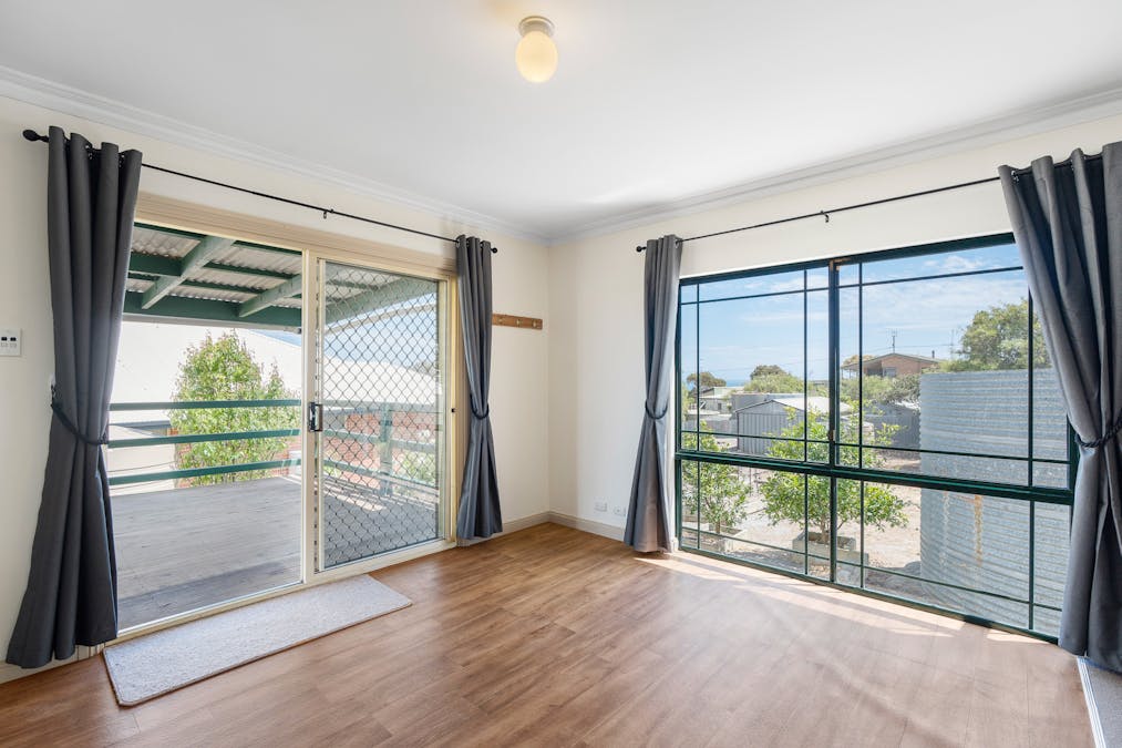 18 Elanora Crescent, Cape Jervis, SA, 5204 - Image 9