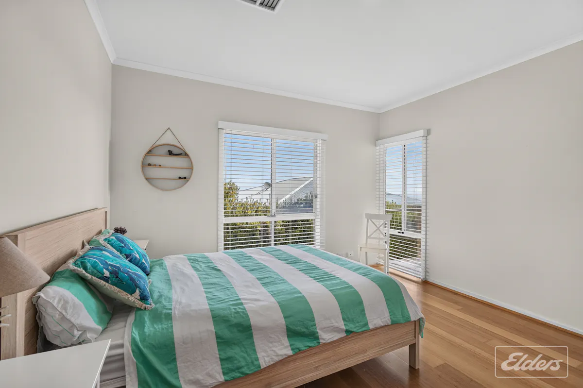 15 Merino Avenue — photo 23 of 30