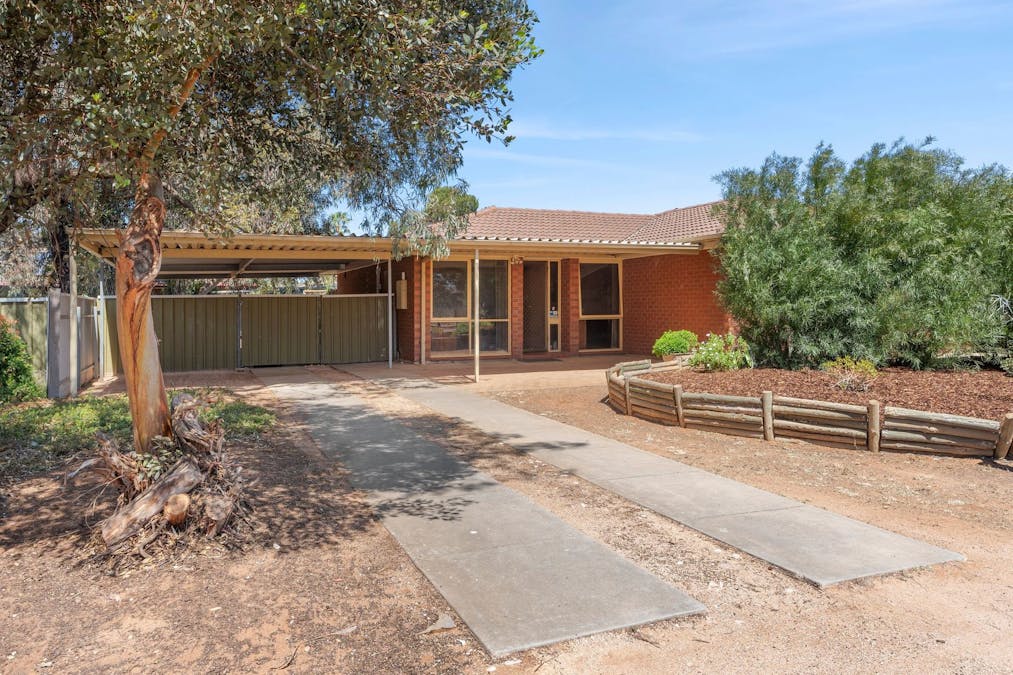 5 Mildura Street, Renmark, SA, 5341 - Image 2