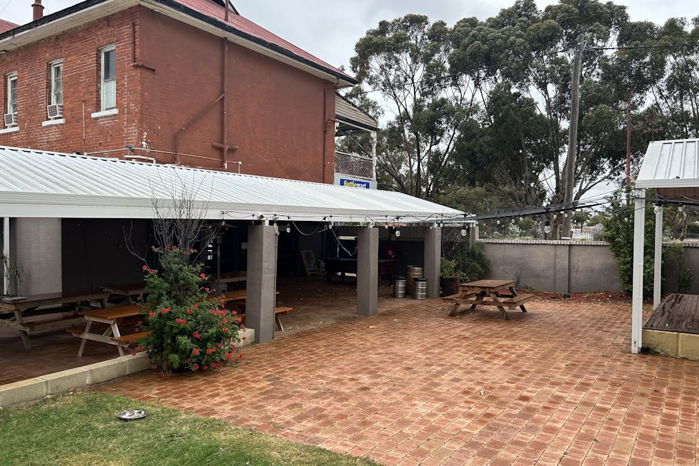 1 Dandaragan Street, Moora, WA, 6510 - Image 8