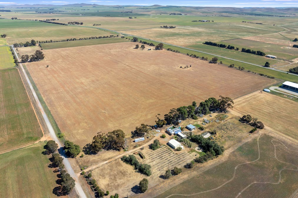1 Tohls Road, Booborowie, SA, 5417 - Image 25
