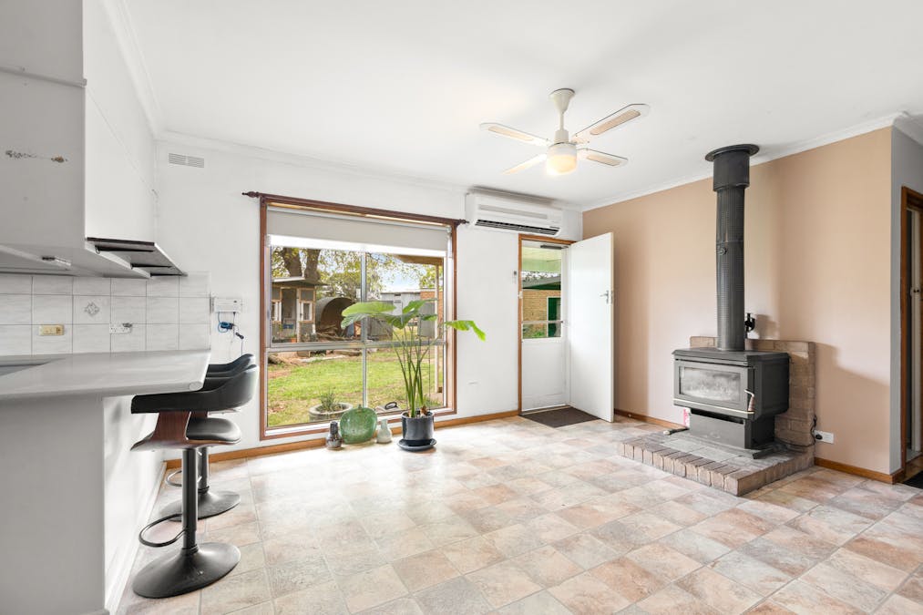 25 Bell Street, Balmoral, VIC, 3407 - Image 5