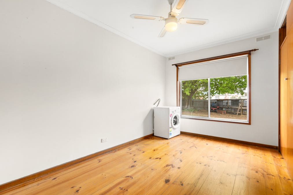 25 Bell Street, Balmoral, VIC, 3407 - Image 9