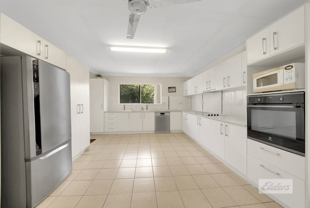 18 Oxley Drive, South Gladstone, QLD, 4680 - Image 4